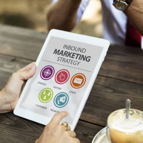 //ashvedadvertising.com/wp-content/uploads/2023/06/Career-4.jpg